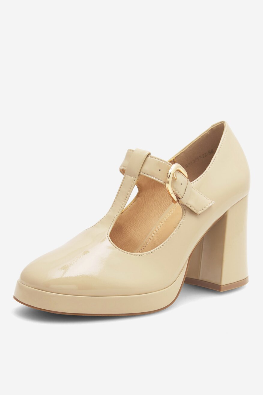 Czółenka skórzane na słupku