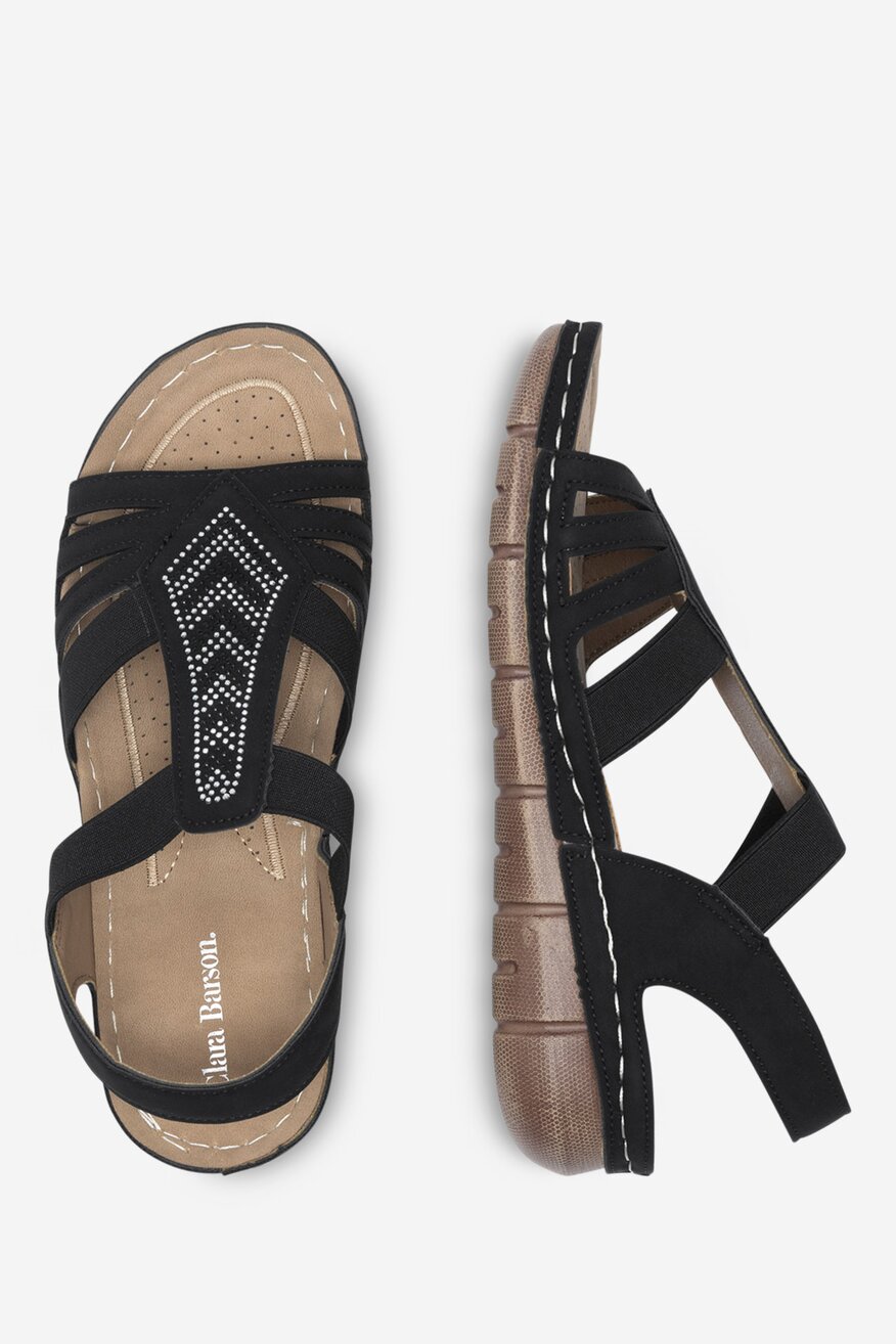 Sandały na koturnie