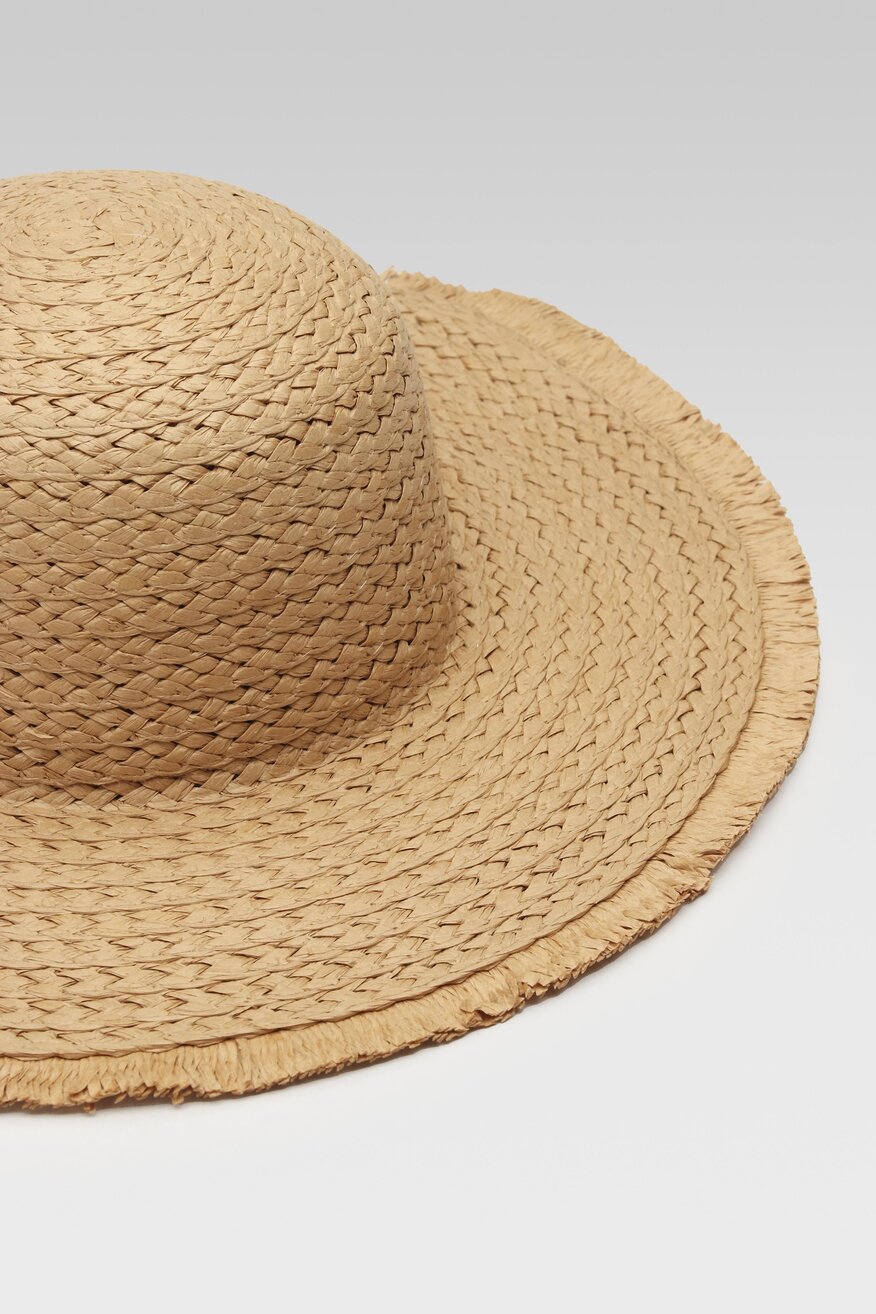Kapelusz beżowy