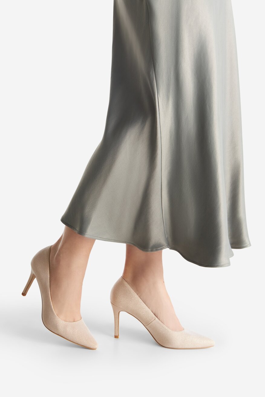 Czółenka na szpilce