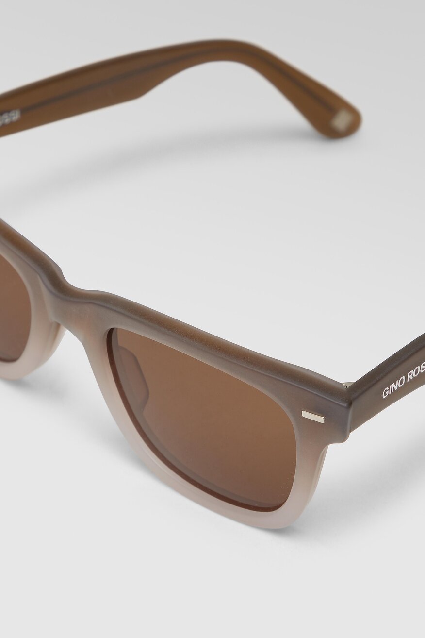 Okulary przeciwsłoneczne szare