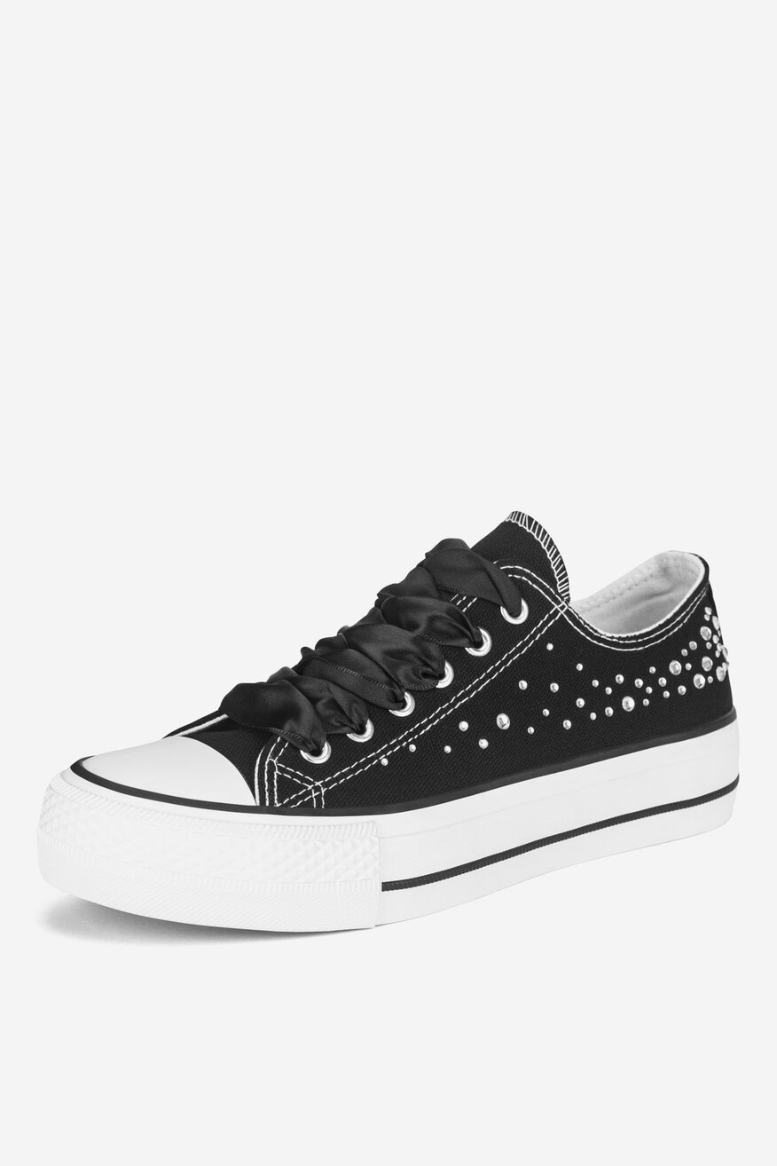 Trampki na platformie