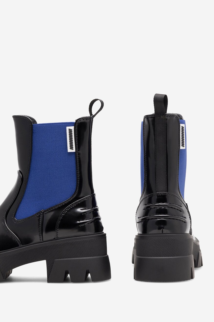 Botki na grubej podeszwie