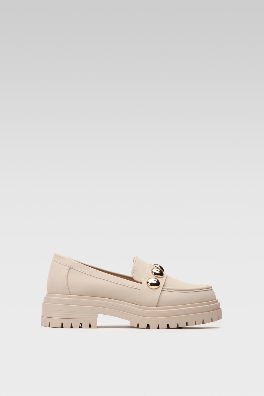 Loafersy na grubej podeszwie