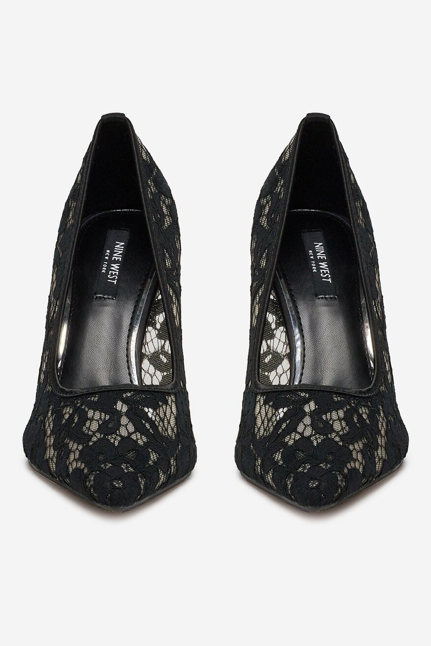 Czółenka na szpilce