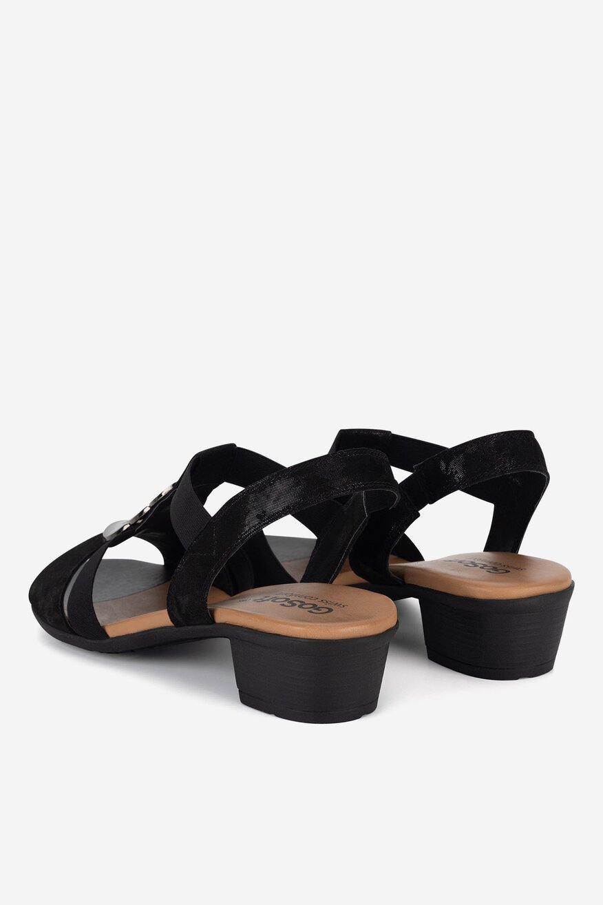 Sandały skórzane na obcasie