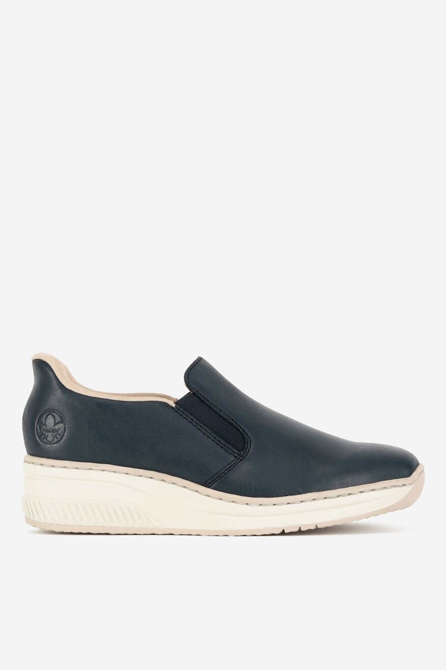 Półbuty skórzane na koturnie