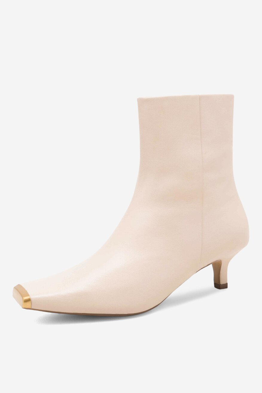 Botki skórzane na obcasie