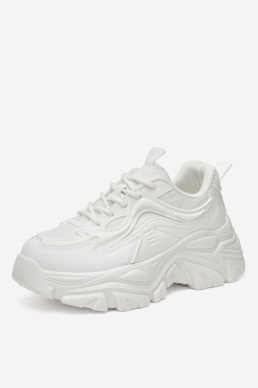 Sneakersy na grubej podeszwie