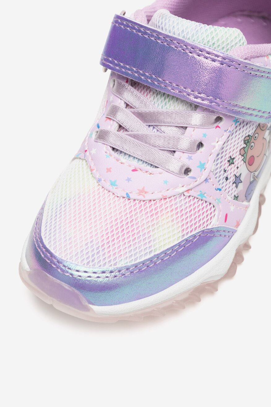 Buty sportowe z migającymi diodami