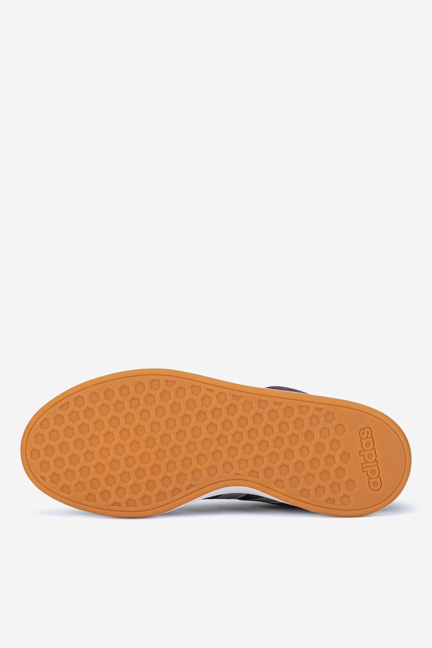 GRAND COURT BASE 00S