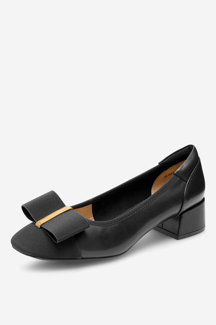 Czółenka skórzane na słupku