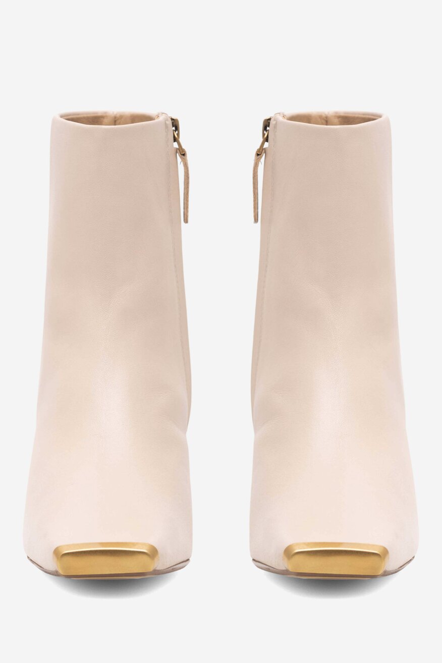 Botki skórzane na obcasie