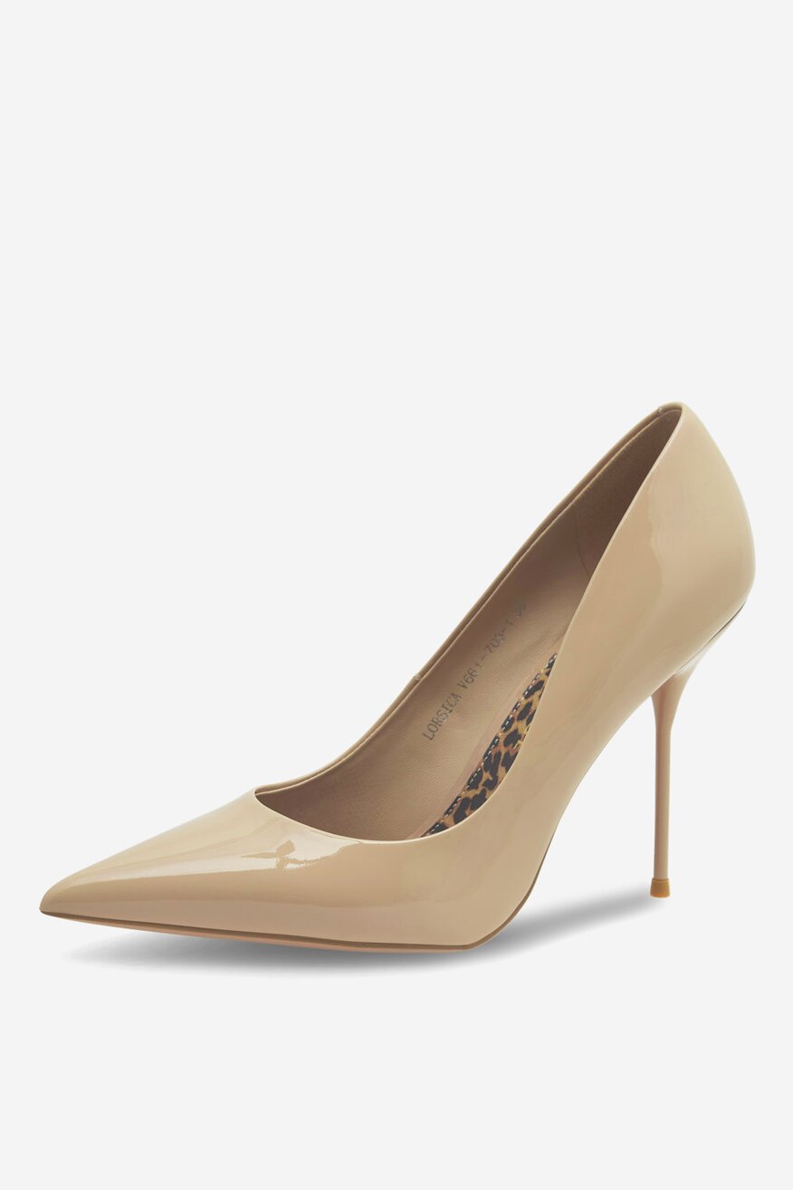 Czółenka skórzane na szpilce