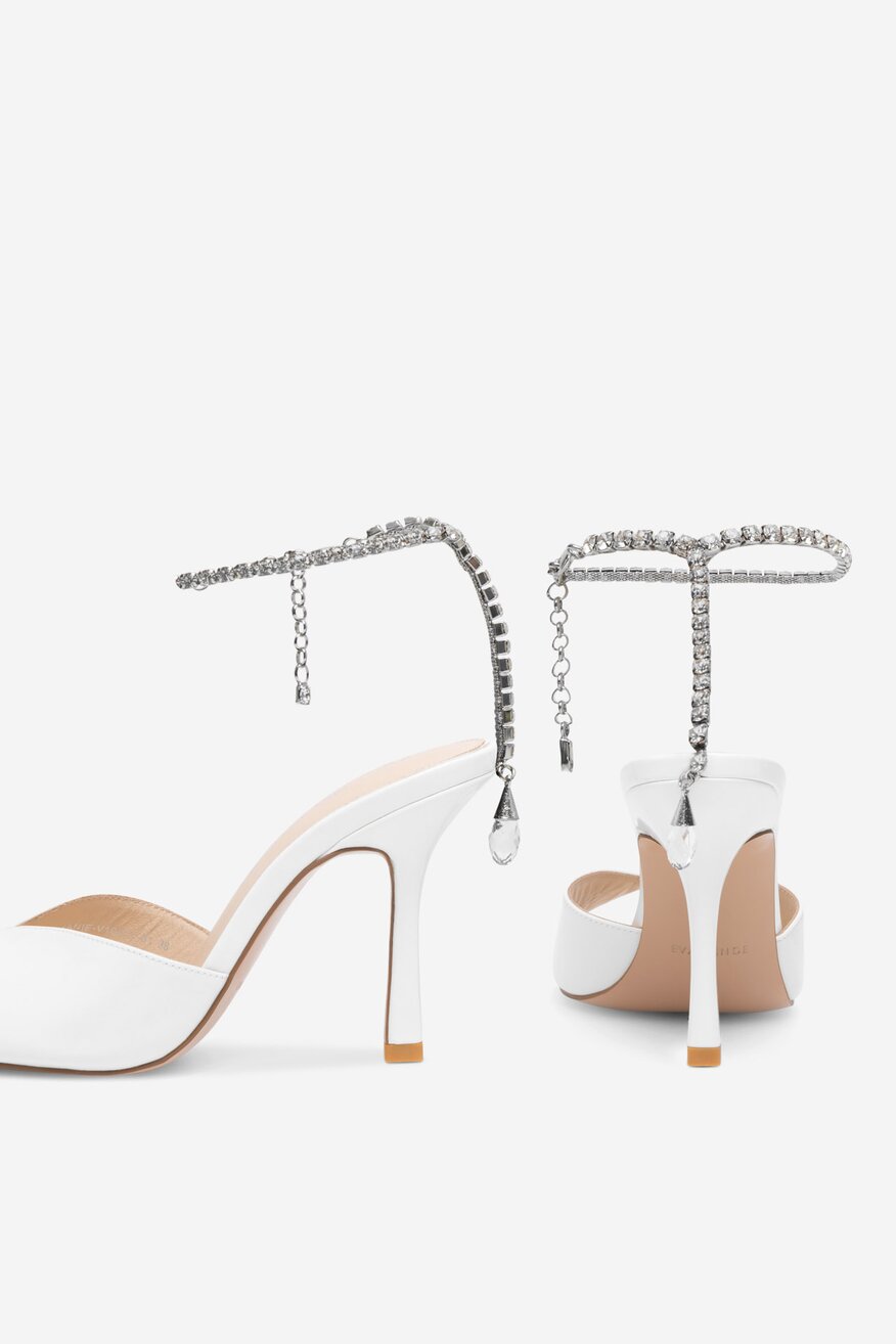 Sandały na szpilce