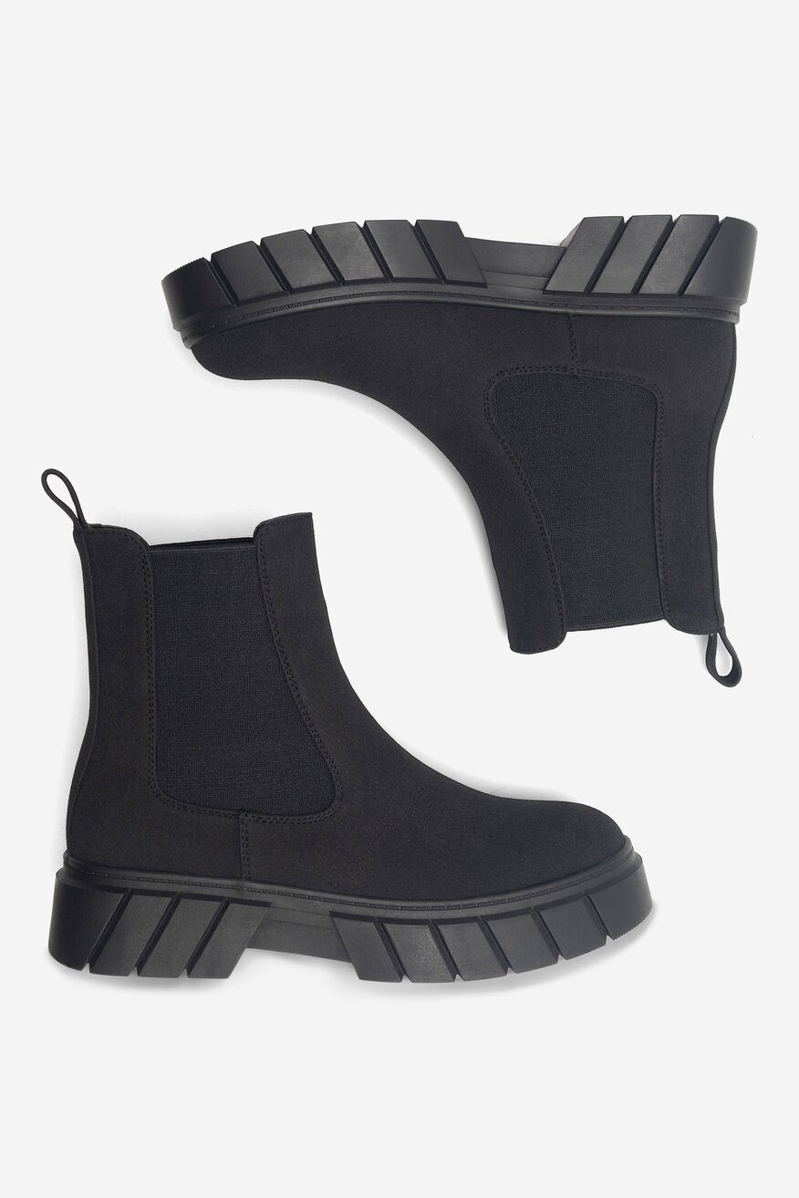 Sztyblety na platformie