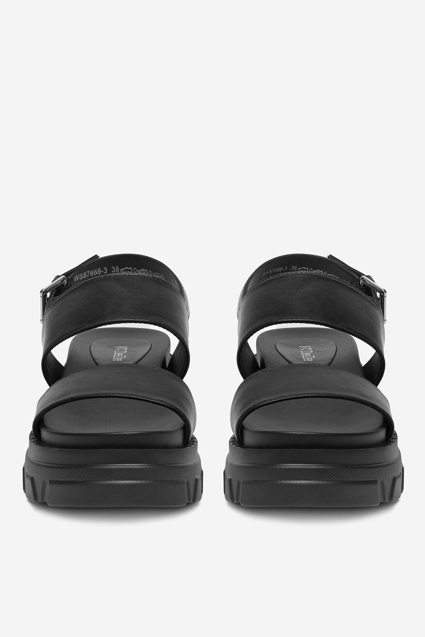 Sandały na grubej podeszwie