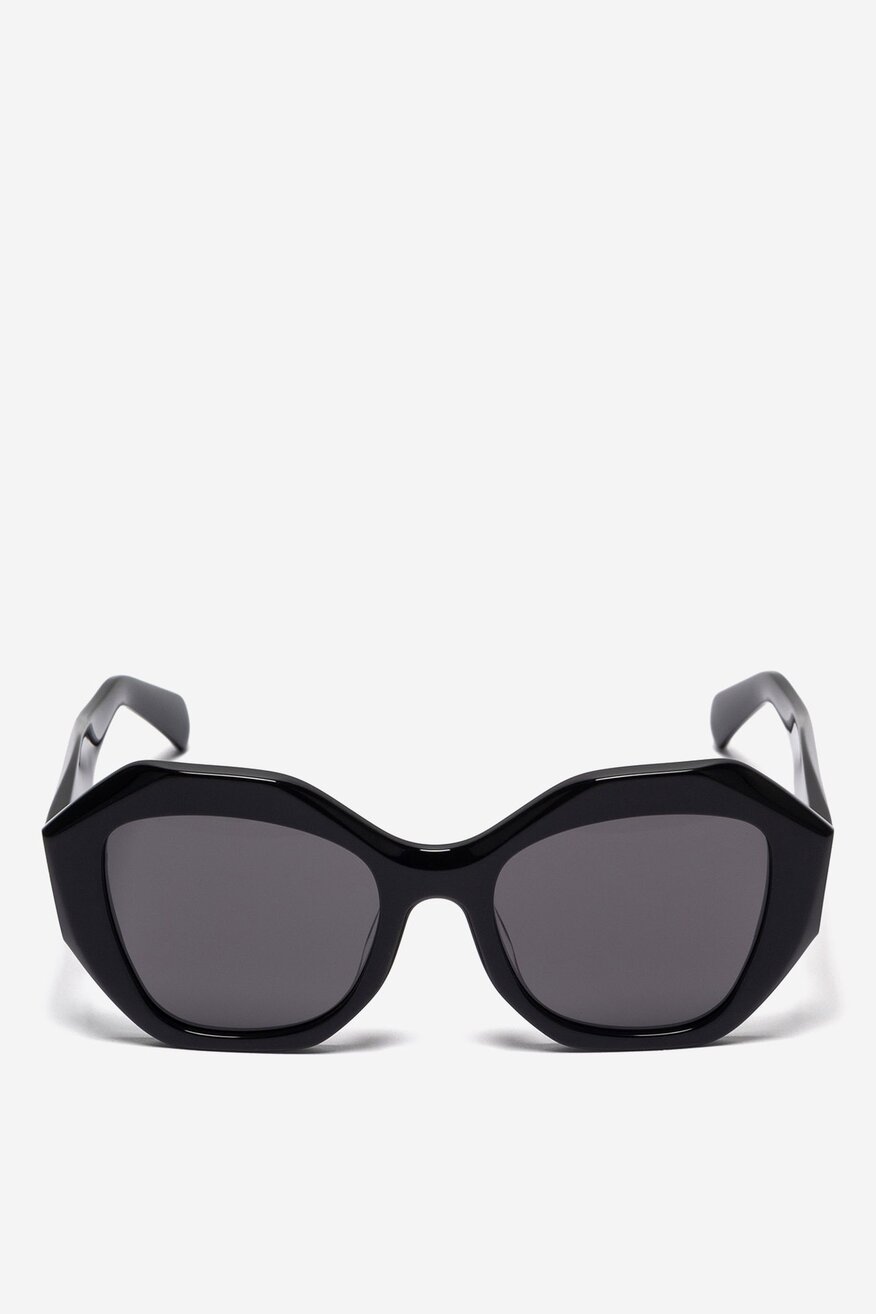 Okulary przeciwsłoneczne z filtrem UV-3