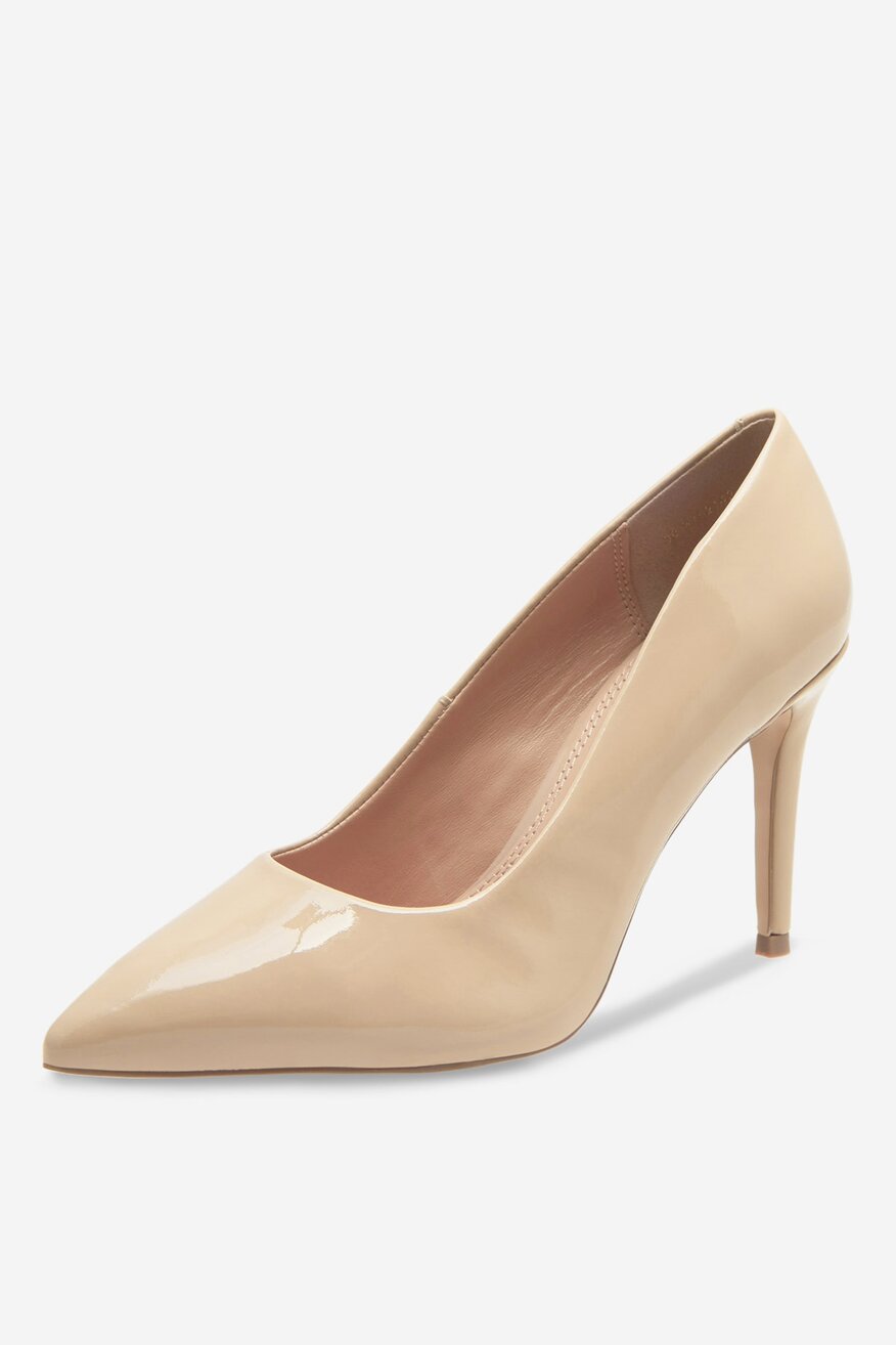 Czółenka skórzane na szpilce