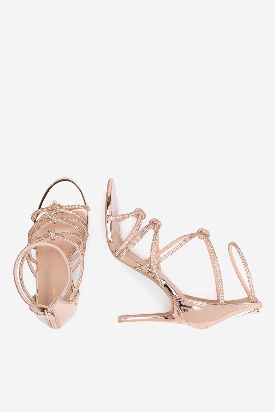 Sandały na szpilce