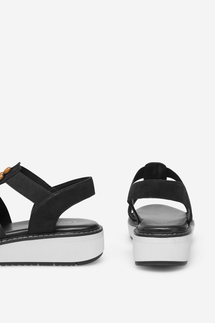 Sandały skórzane na koturnie