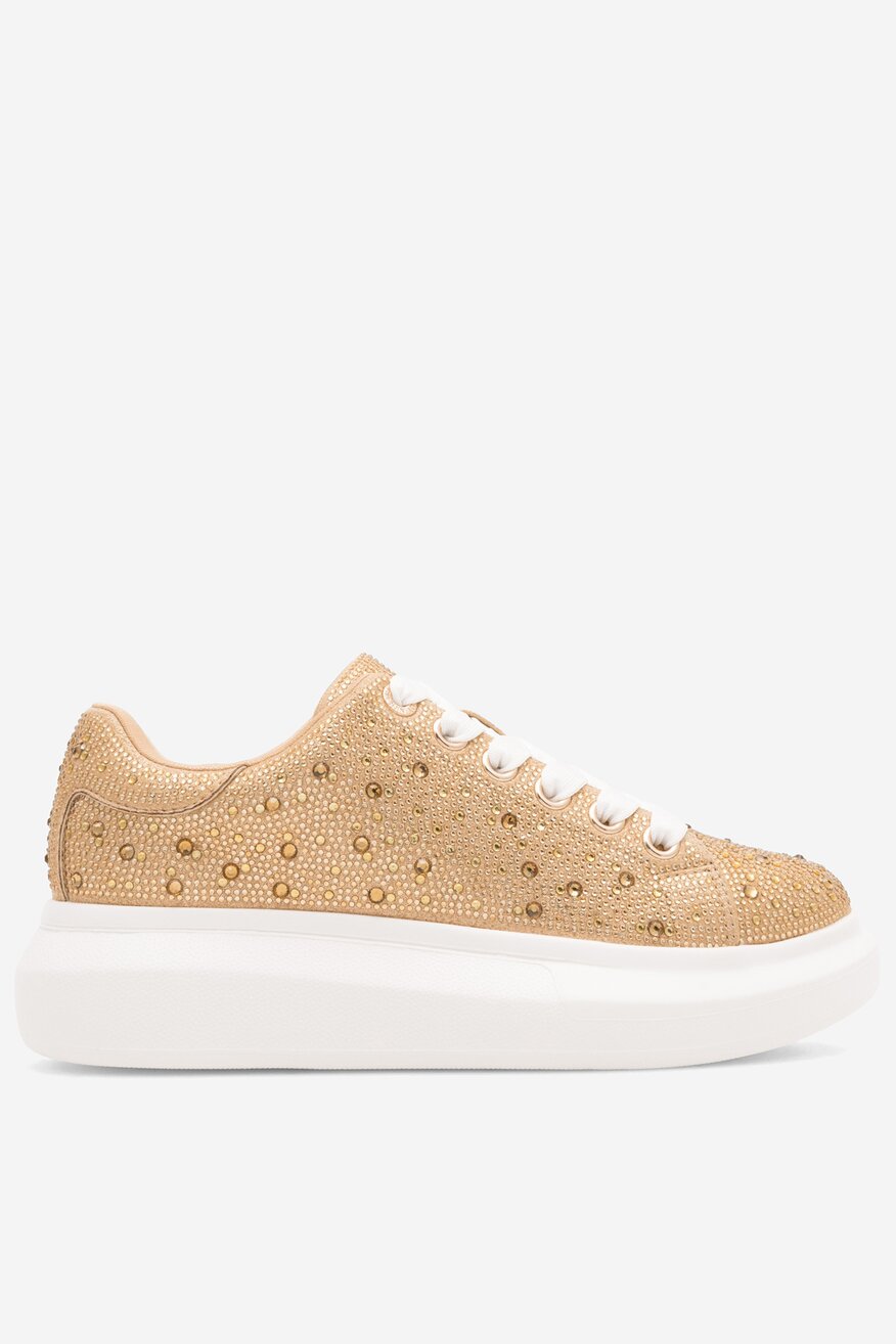 Sneakersy na platformie