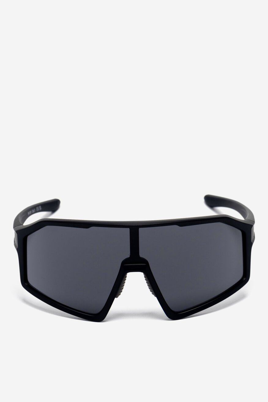 Okulary przeciwsłoneczne z filtrem UV-3