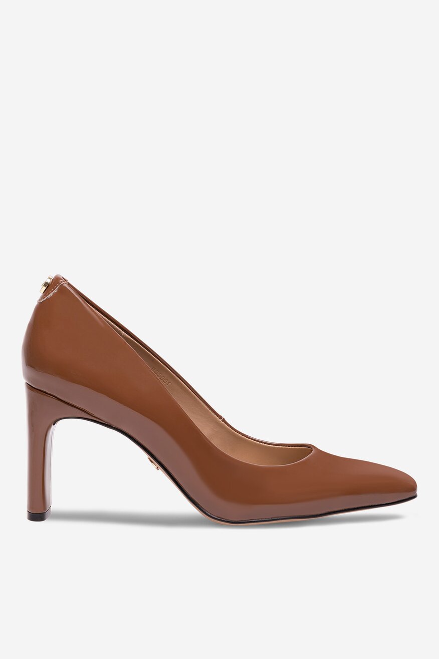 Czółenka na szpilce