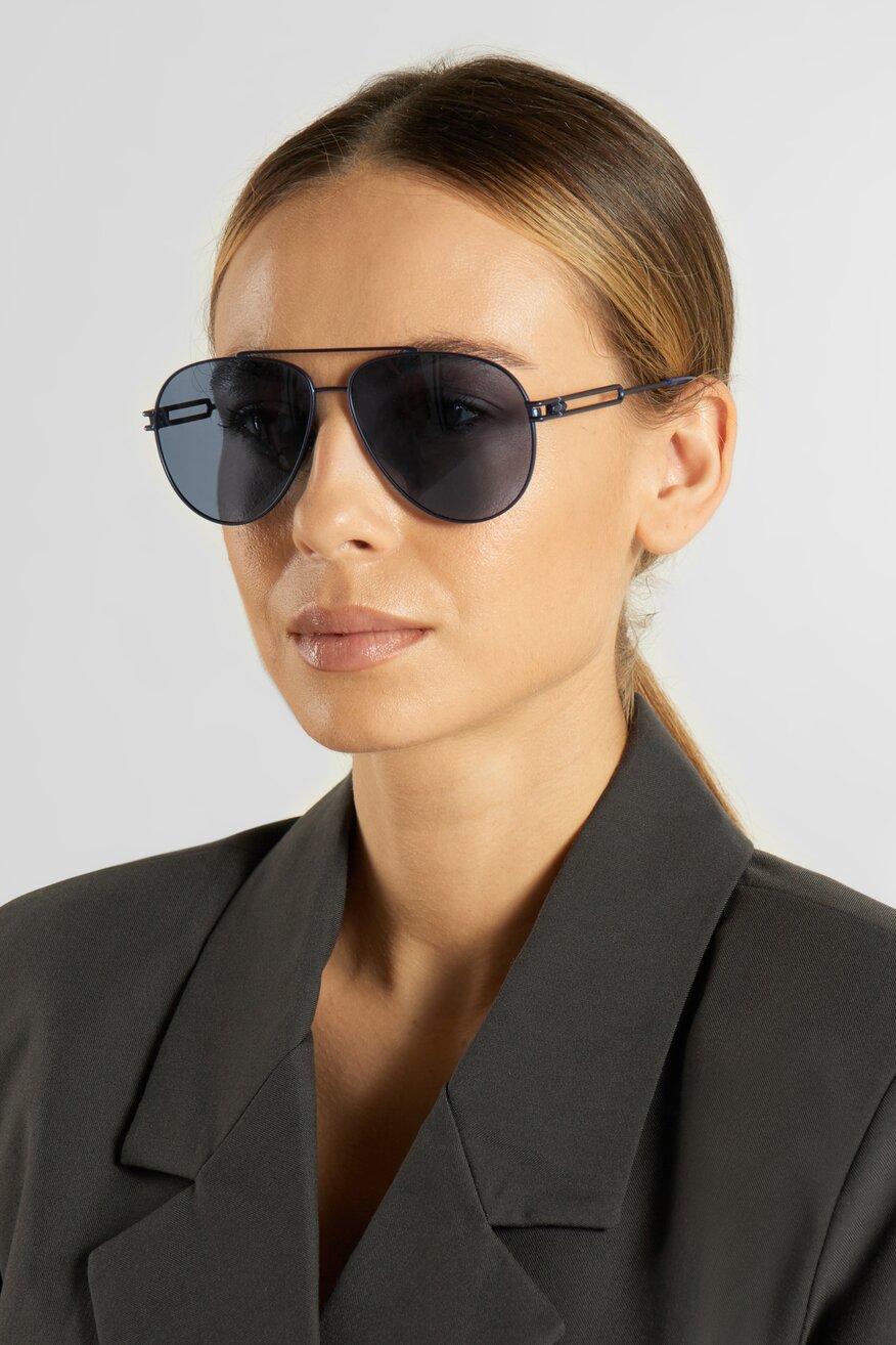 Okulary przeciwsłoneczne z filtrem UV-2