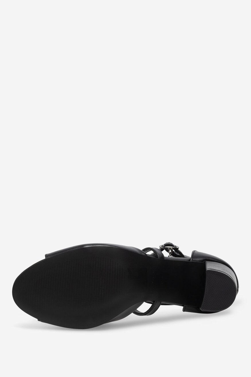 Sandały skórzane na słupku