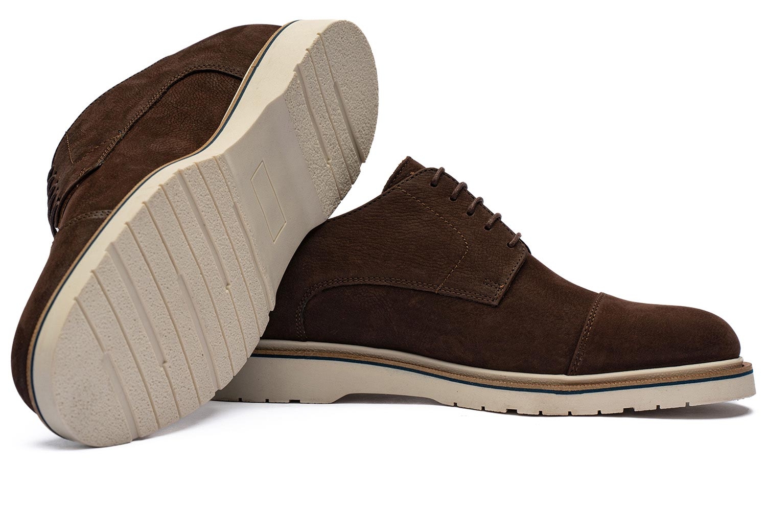 Pantofi maro piele nabuc