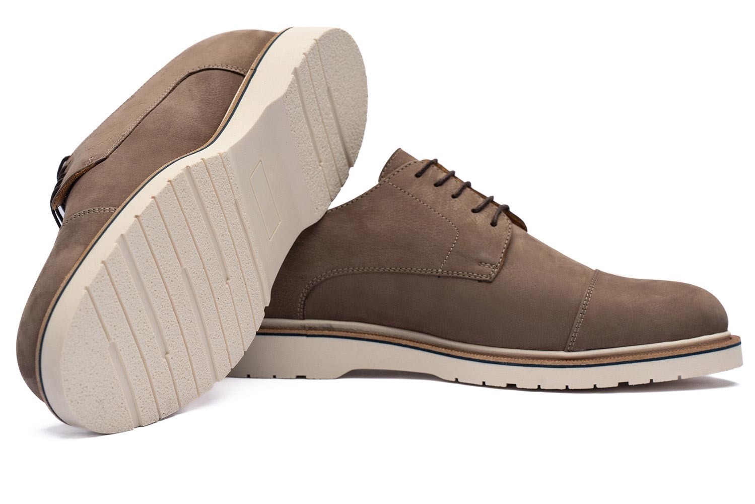 Pantofi bej piele nabuc