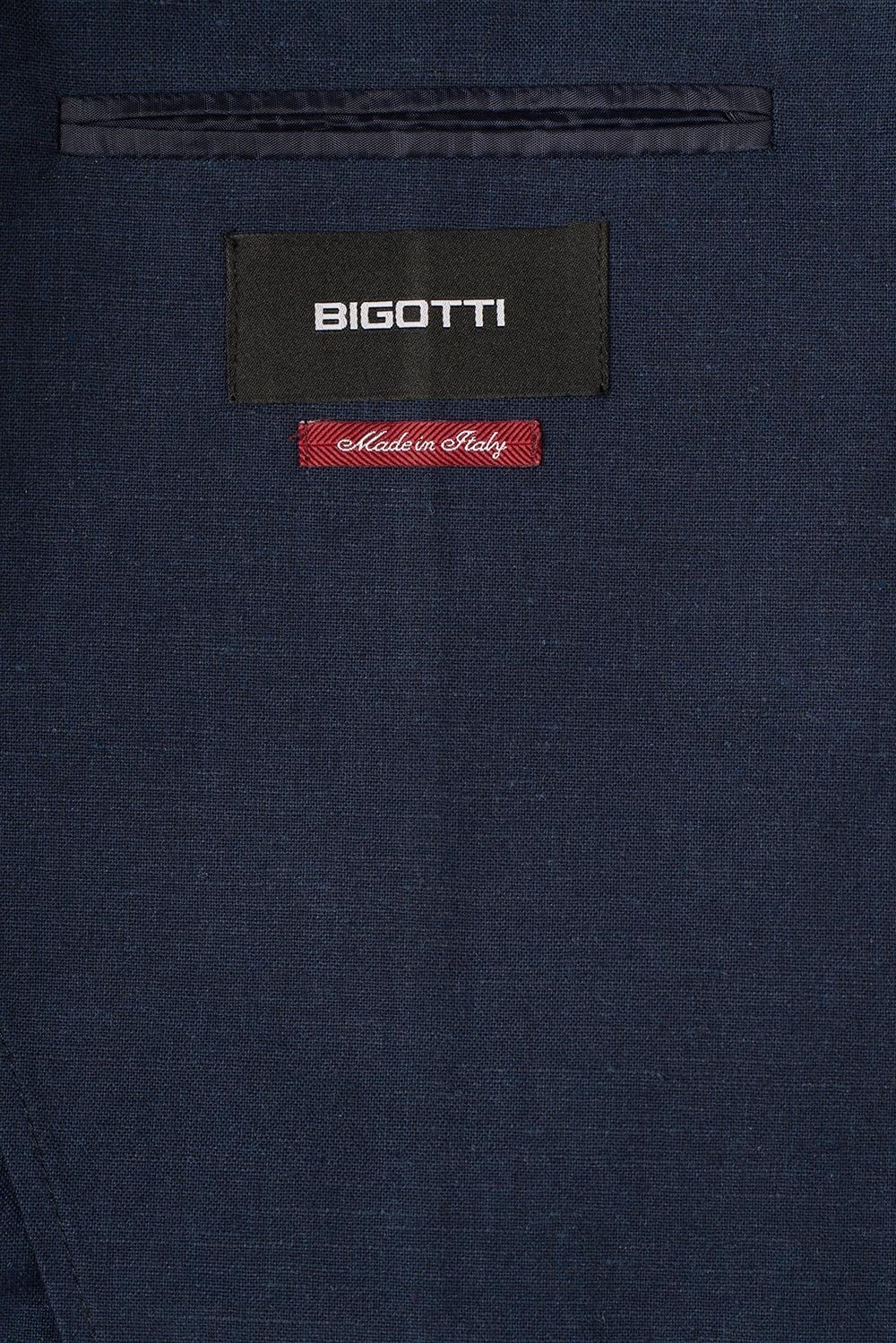 Costum bleumarin uni