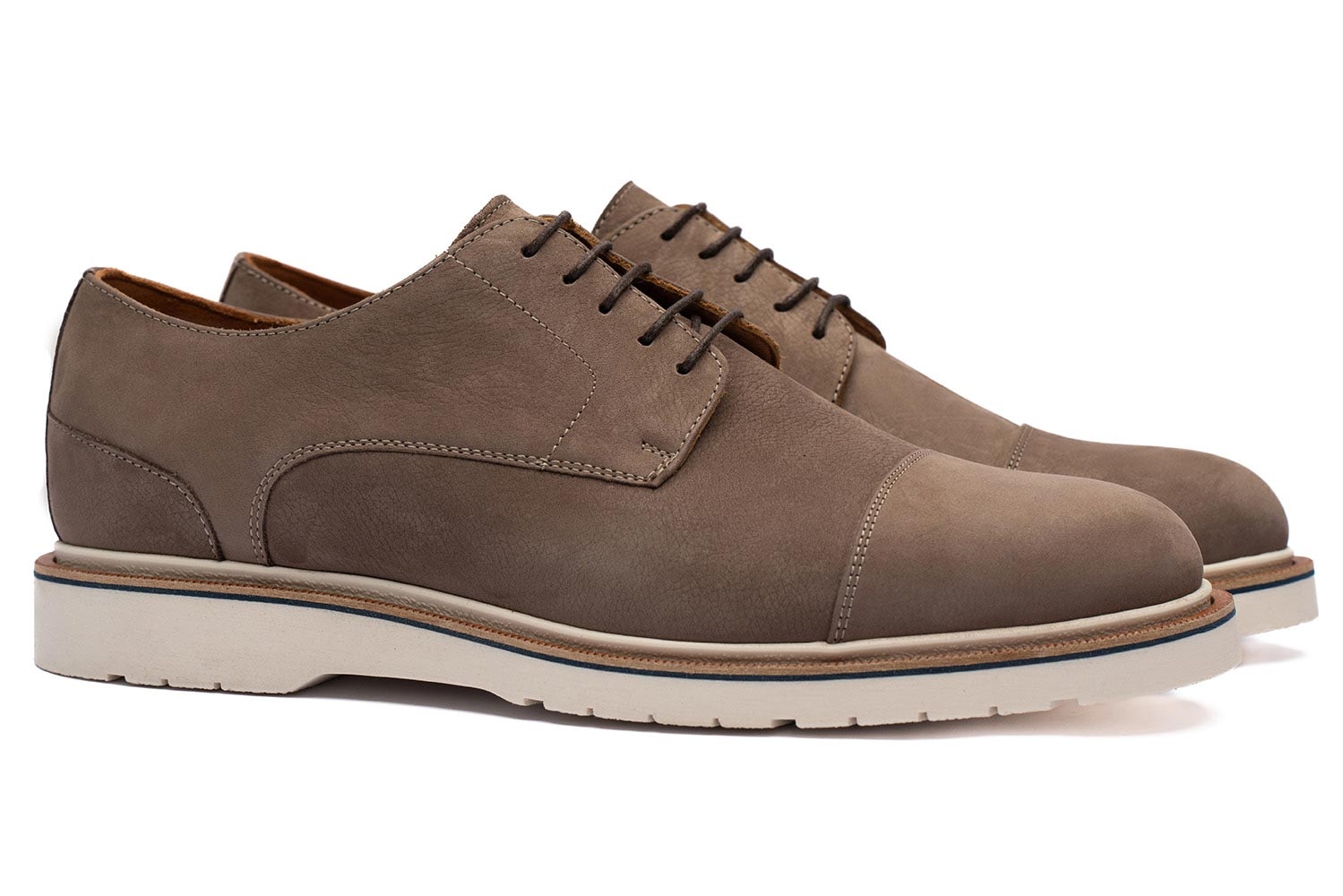 Pantofi bej piele nabuc