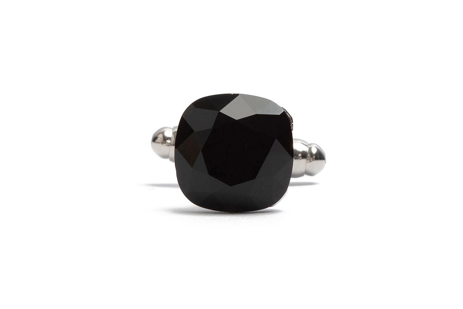 Butoni argintii patrati