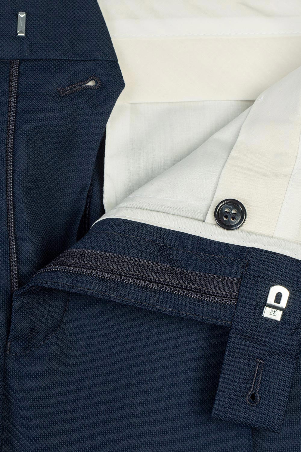 Pantaloni  slim conti albastri uni