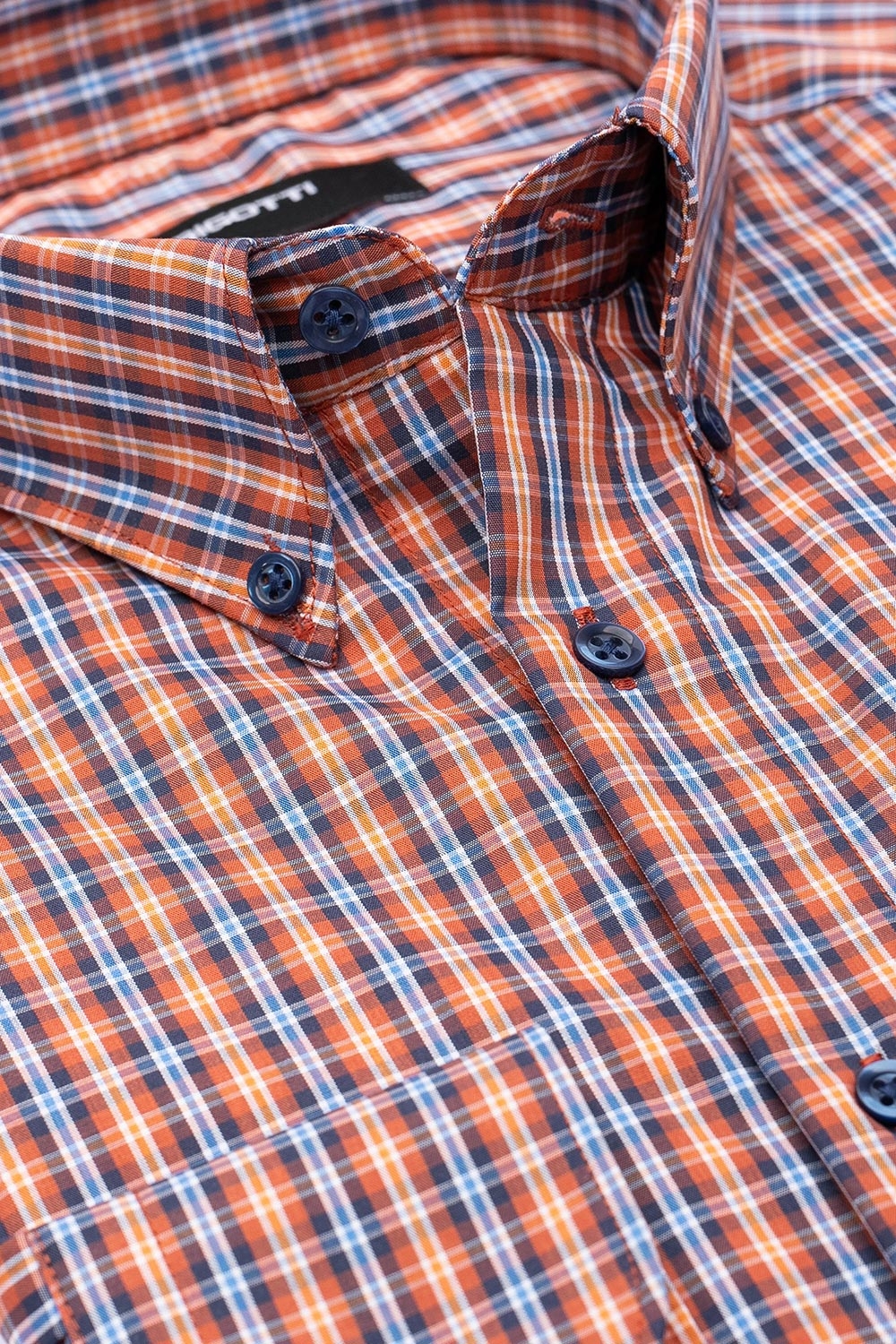 Camasa shaped oranj in carouri