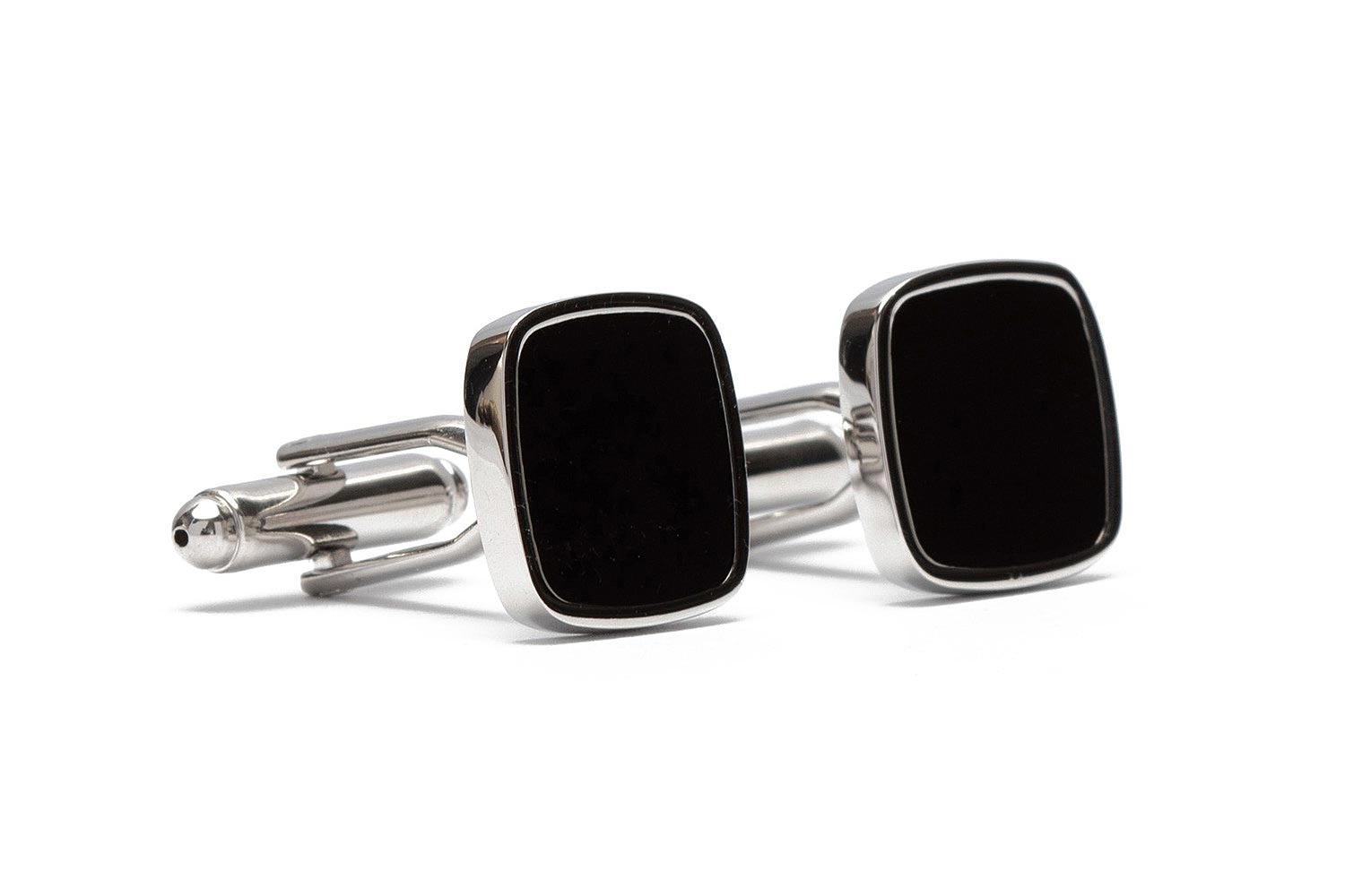 Butoni argintii patrati