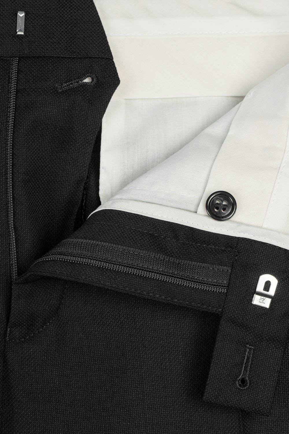 Pantaloni slim conti negri uni