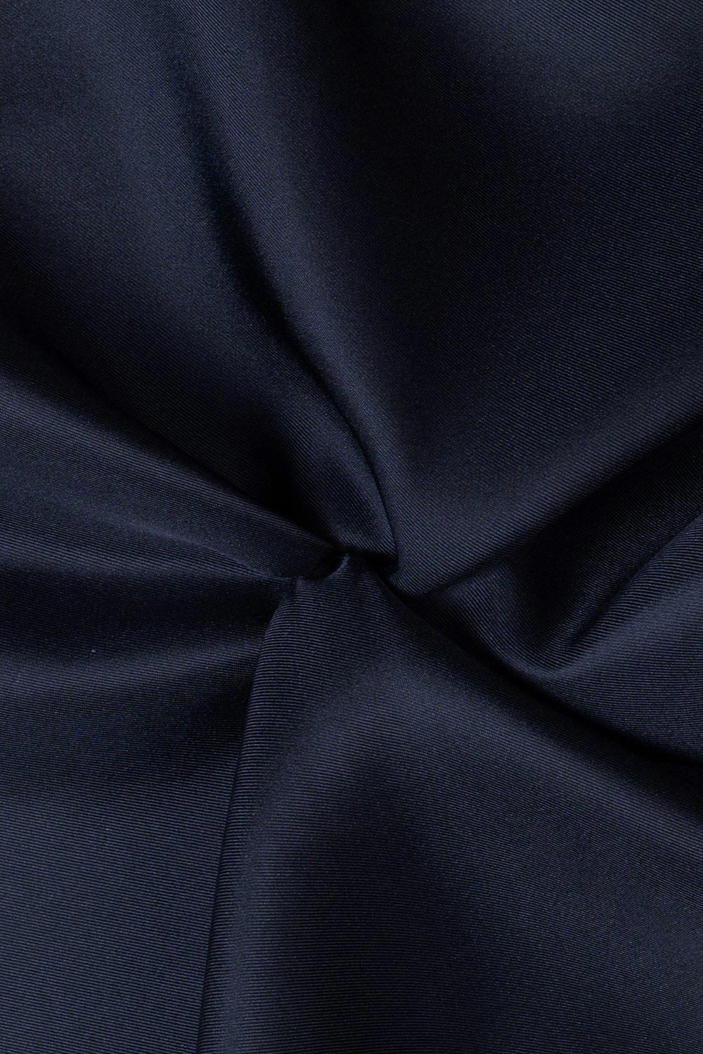 Batista bleumarin matase tesuta