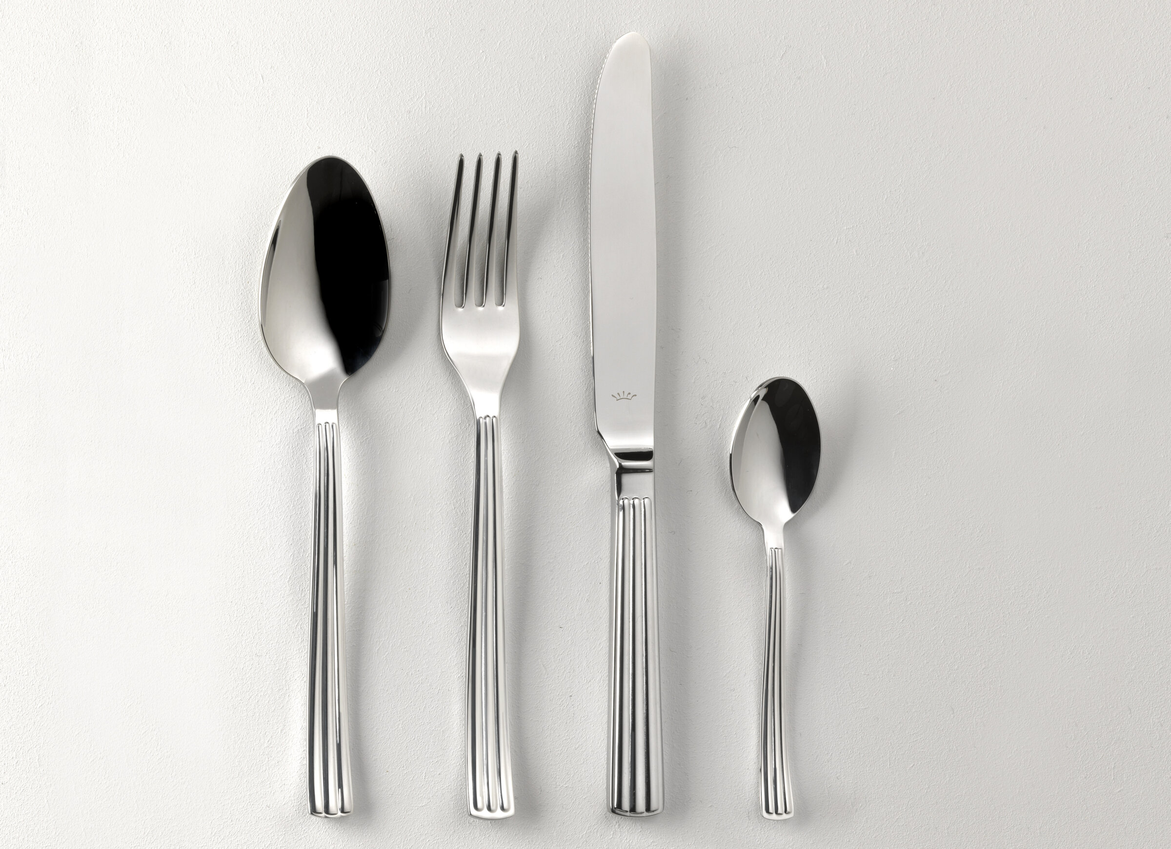 SET POSATE DA 24 PEZZI