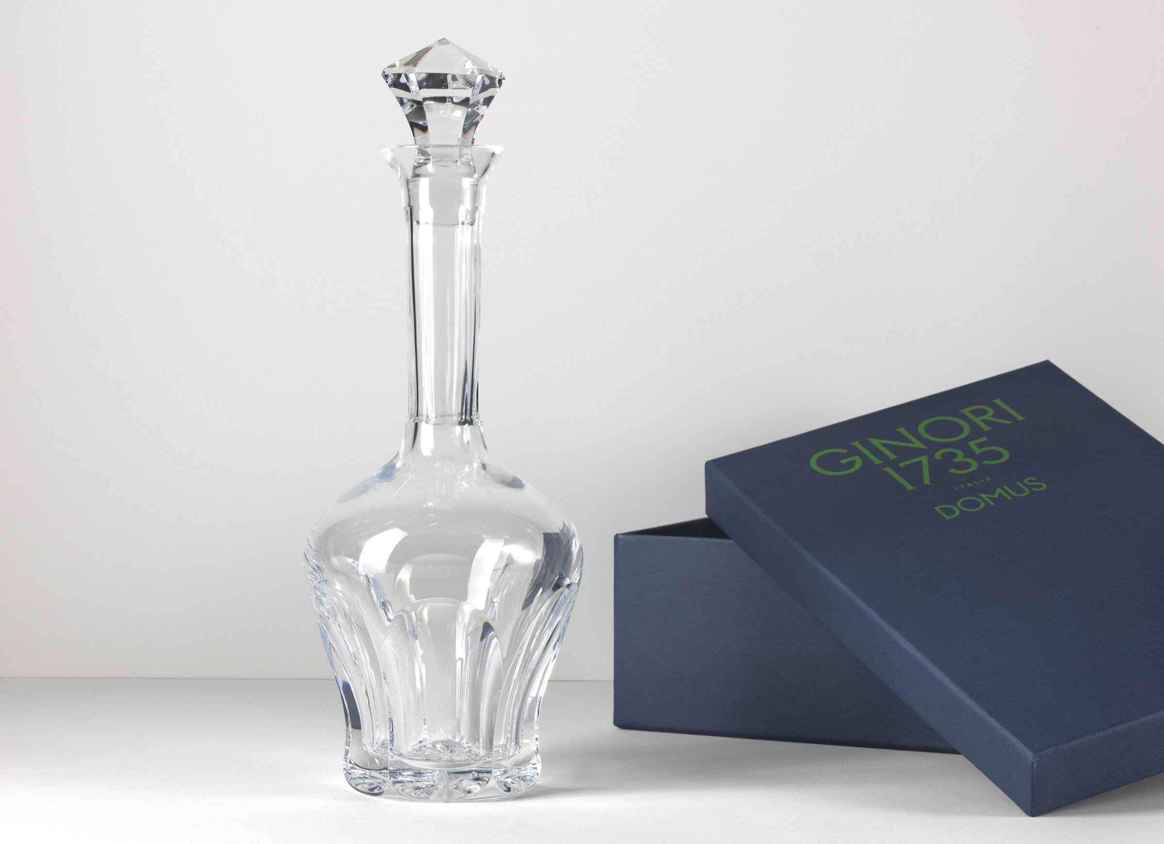 DECANTER