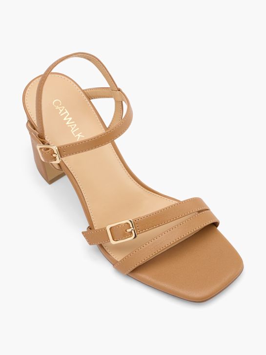 Sandály na podpatku