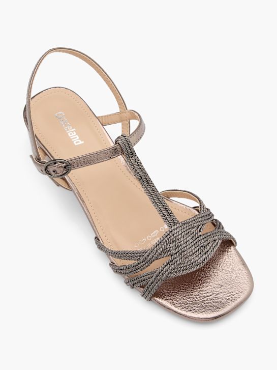 Sandály na podpatku