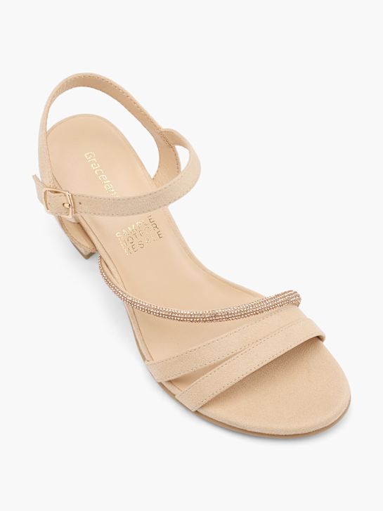 Sandály na podpatku