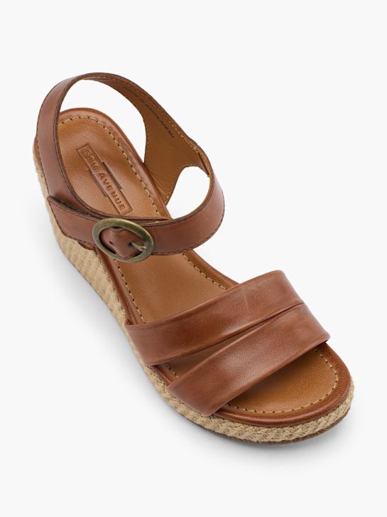 Sandály na podpatku