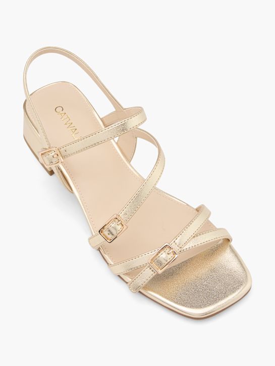 Sandály na podpatku