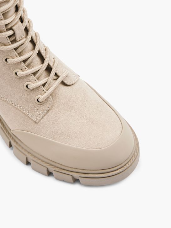 Kotníková obuv se šněrováním