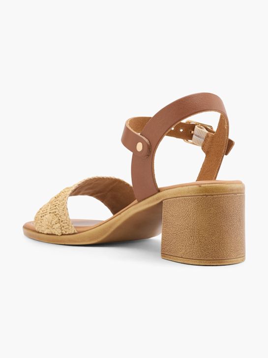 Sandał na obcasie