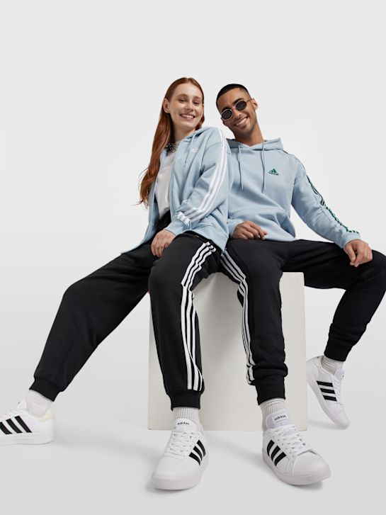 GRAND COURT BASE 2.0 Sneakersy